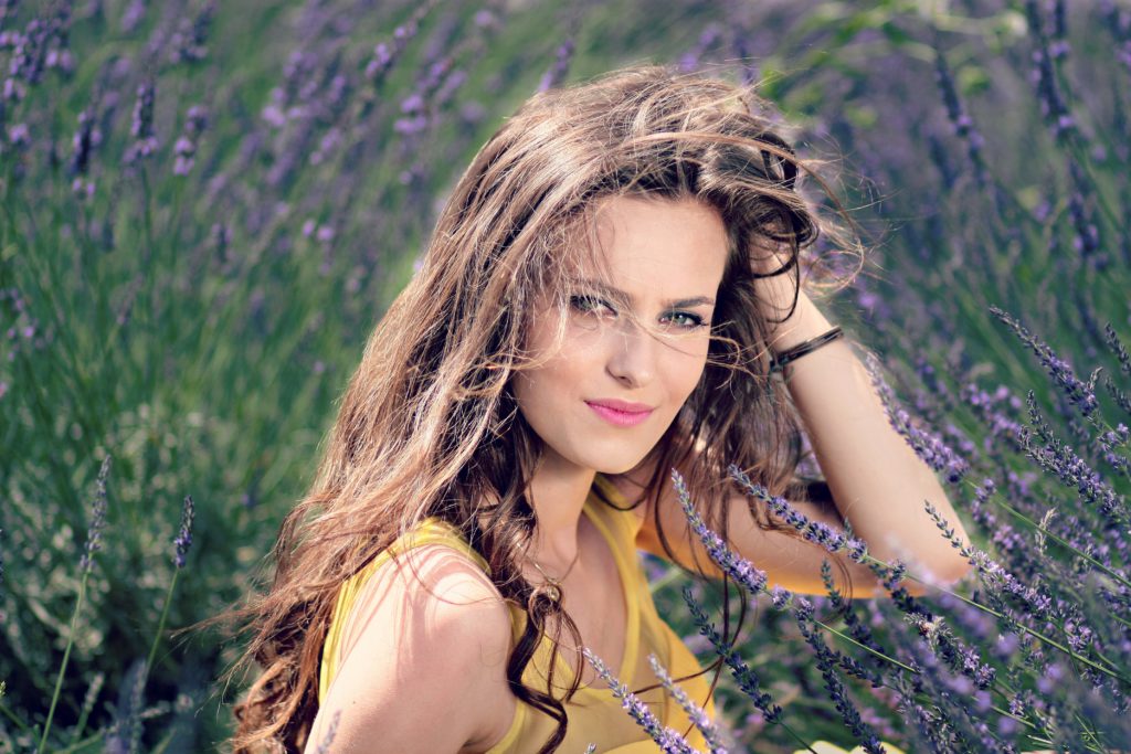 look natural