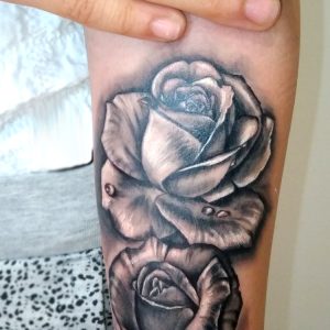 Tattoo Rosas Carmen Giraldez